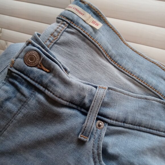 LEVI'S plus classic straight jeans in Slate Await (18W) - Picture 5 of 16